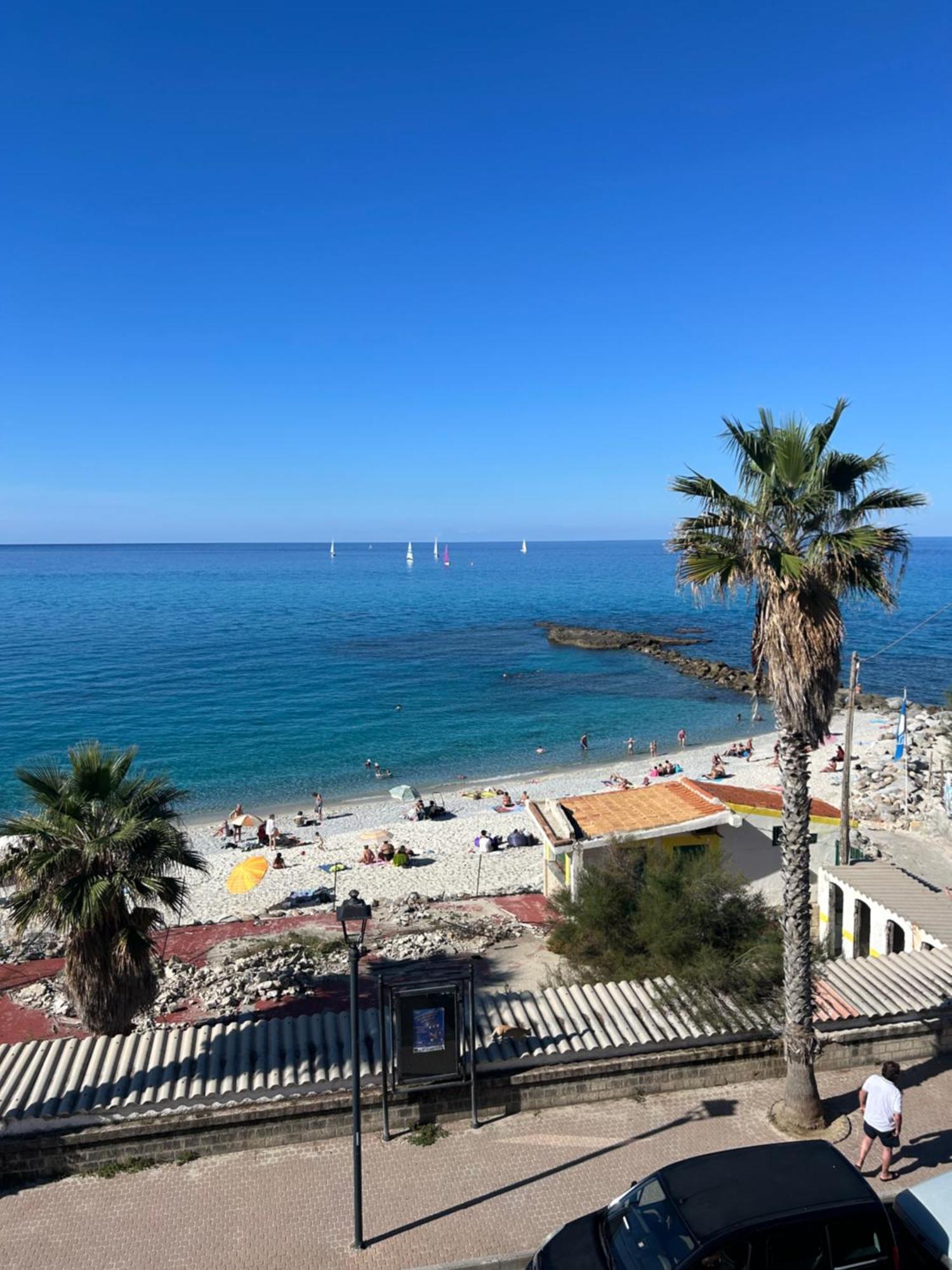 Arcobaleno Centro Alojamento de Acomodação e Pequeno-almoço Tropea